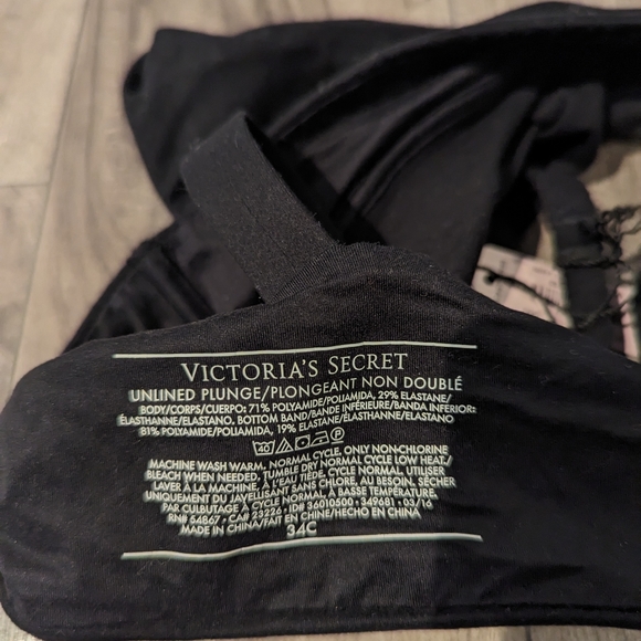 Victoria Secret Unlined Plunge Wireless in Black Nickle free - Picture 5 of 5